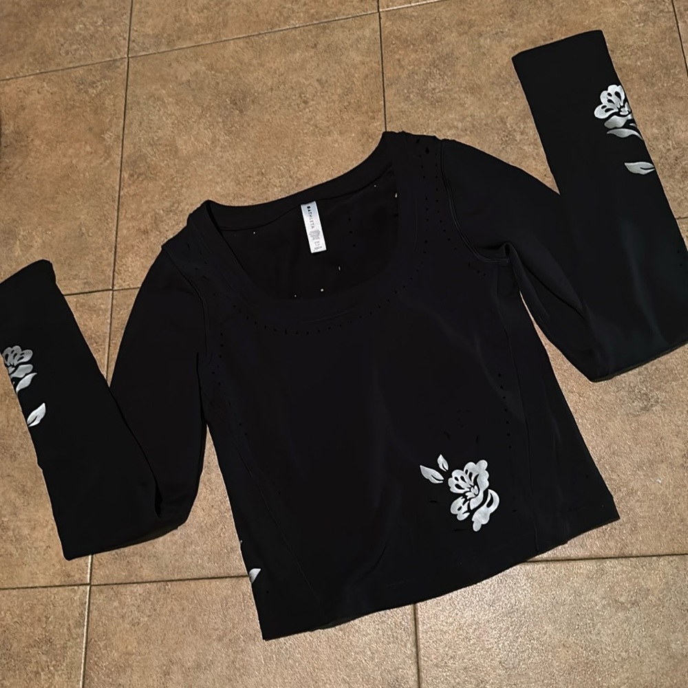 Athleta Fitted Top
